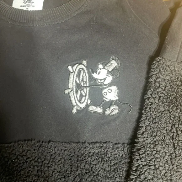 Disney Spirit Jersey Steamboat Willie sweater - Picture 2 of 9